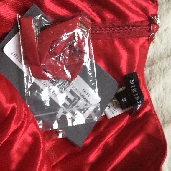 Nikibiki red ruffle dress - Picture 3 of 4